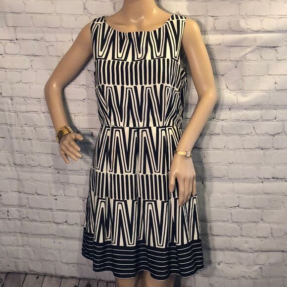 Pink Owl Geometric Print Dress 1950s Styling Juniors Size Medium - Picture 2 of 10